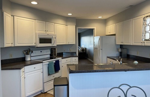 Saint Helena Island House | Island & Golf Getaway - 137 Ocean Point Drive