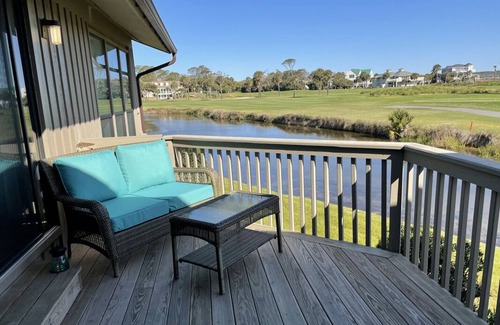 Saint Helena Island House | Island & Golf Getaway - 137 Ocean Point Drive