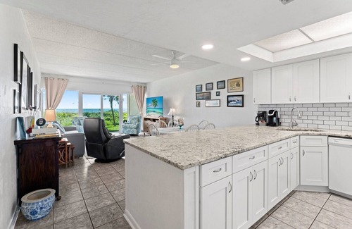 Butler Beach Condo | Island House A104 - Direct Ocean Front