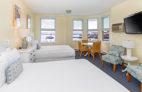 Mackinac Island Hotel | Island House Hotel