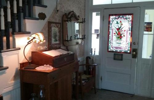 Wanchese Bed & Breakfast | Island House of Wanchese Bed and breakfast