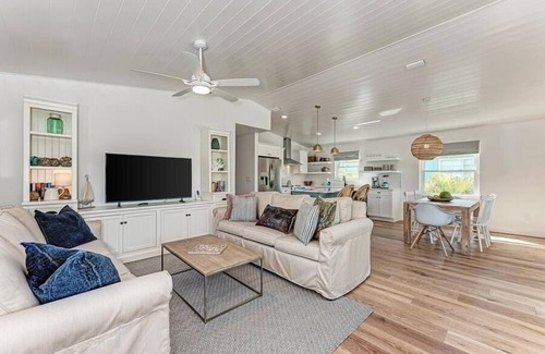 Anna Maria House | Island in the Sun, luxury beach house with private pool, walk to Pine Ave