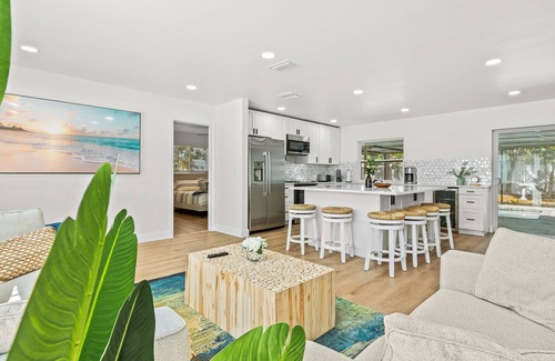 Tierra Verde House | Island life, Heated pool, Top Beaches, Fort De Soto, Downtown dining & shops!