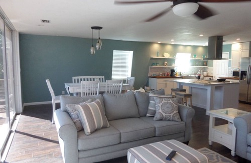 Saint James City House | ISLAND LIVING, BOATER'S PARADISE, AND MODERN LUXERY !