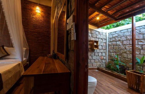 Ong Lang Cabin | Island Lodge