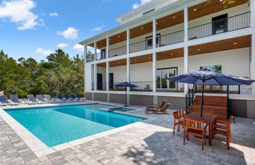 Gulf Pines House | Island Oasis by Travel Life Vacations
