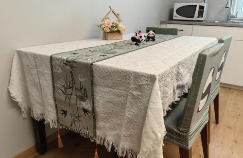 Saanich East Apartment | Island Panda Paradise in Victoria