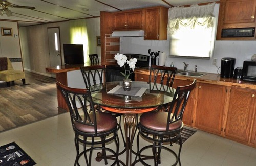 Rumsey Cabin | Island Paradise In Island Kentucky