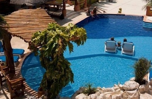 La Gloria Villa | Island Paradise on Beach