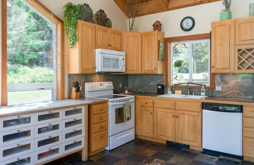 Lopez Island House | Island Treasure - Lopez Island