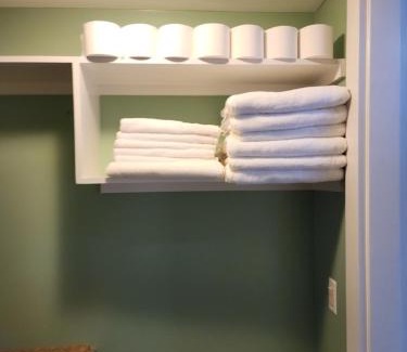 East End Apartment | Island View House BnB Self Check-In