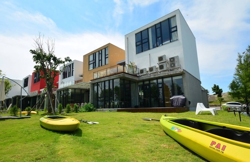Wujie Bed & Breakfast | Island Villa