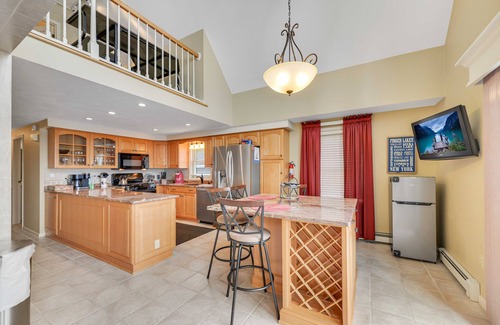 Canandaigua House | Island Vista - A Canandaigua Lake Dream Home!