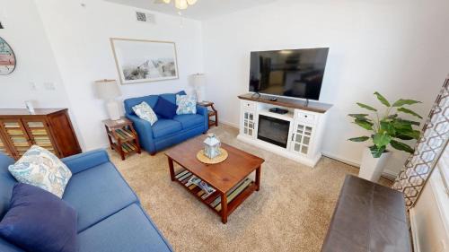 Fort Walton Beach Apartment | Islander Beach Resort 6007