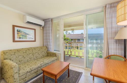 Wailua Apartment | Islander On The Beach #322