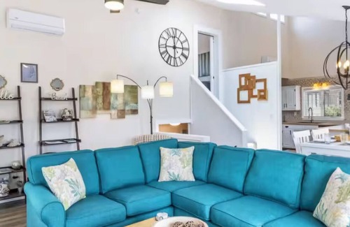 Waves House | Isle Be Sea'n You