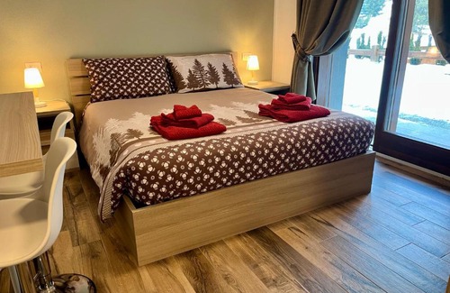Isolaccia Apartment | Isolaccia angolo di paradiso