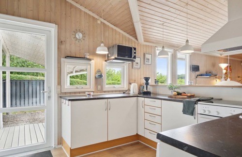 Frolunde House | "Isto" - 250m from the sea by Interhome