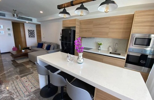 Luis Donaldo Colosio Apartment | IT BEACH: Exclusive BeachFront with Plunge Pool