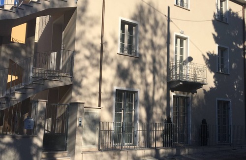 Montignoso Apartment | "Buonarroti" House of Artist Apartment
