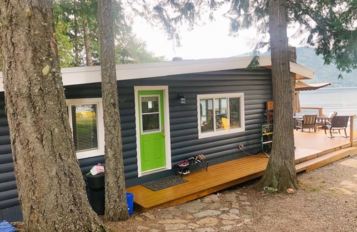 Magna bay Cottage | It doesn’t get any better than this! Breathtaking waterfront property & views.