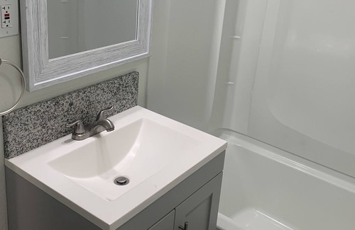 Sanger House | It is an excellent base stay before heading to Sequoia and other mountain area.