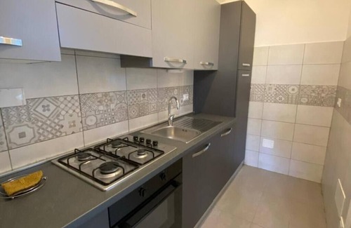 Marina di Castagneto Carducci House | CAMELIA - MARINA DI CASTAGNETO CARDUCCI WITH 3 ROOMS