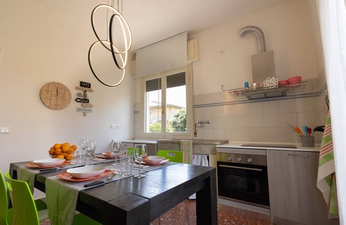 Tirrenia Apartment | Tirrenia 250m from the Beach House with Terrace and Garden