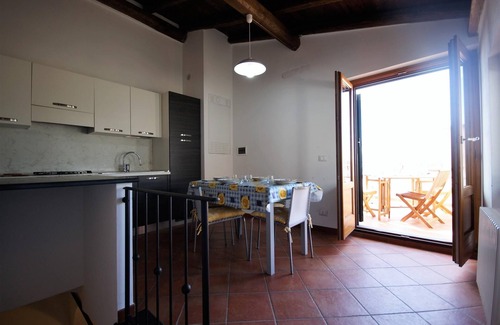 Poggi Apartment | Typical ligurian flat with sea view terrace | Ap35