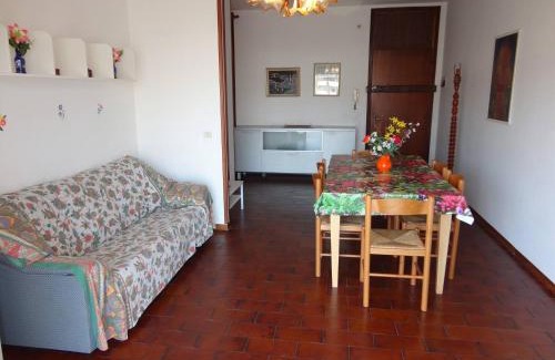 Porto Santa Margherita Apartment | Great apartment by the beach for 7 guests-Beahost