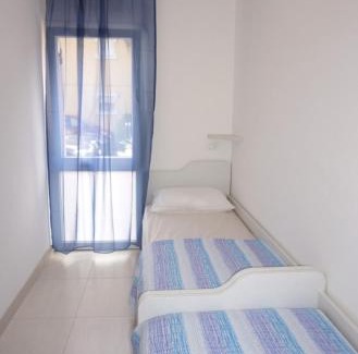 Porto Santa Margherita Apartment | Apartment with private garden