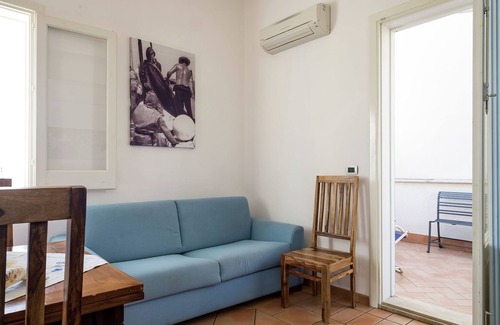 Porticello House | Holiday home in Santa Flavia with terrace