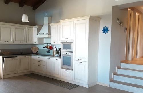 Ruoni Villa | Villa Pucci - heated pool, views of Corsica, relaxation and privacy IUN Q5020