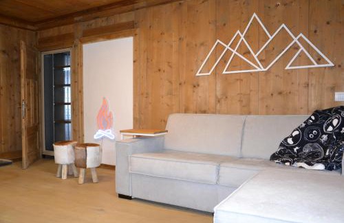 Turri Piano Apartment | Italianway - Dei Sana 8 Yellow Submarine