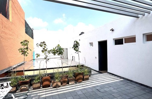 Santa Teresita Apartment | Ithaca House