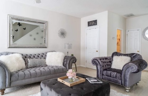 Jonesboro House | It’s a vibe of peace n serenity…come feel the vibe!