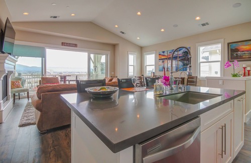 Sand City House | It’s time to book your Spring & Summer Travel!