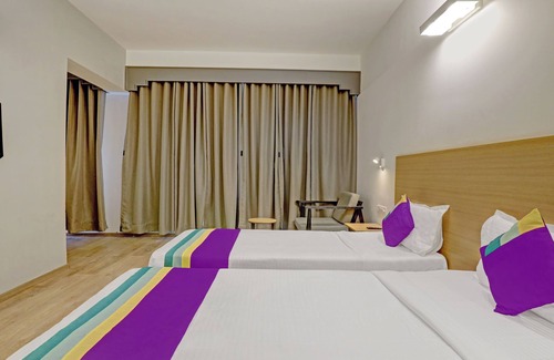 Lakdi Ka Pul Hotel | Itsy By Treebo - Vashistha