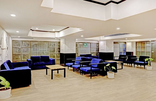 Lakdi Ka Pul Hotel | Itsy By Treebo - Vashistha