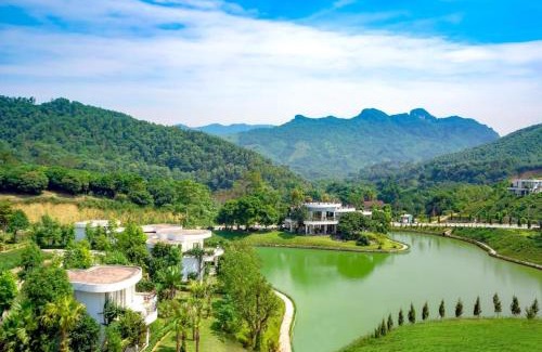 Luong Son Apartment | Ivory Villas & Resort