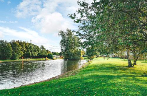 Wooler House | Ivy Caravan 2 with Pets Welcome at Riverside Leisure Park