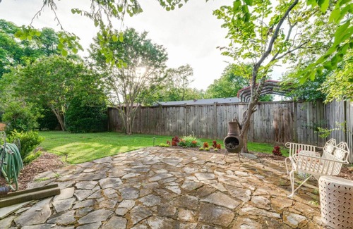 Inglewood House | Ivy Hall Home - Great Location!