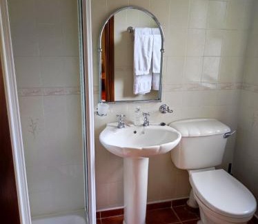 Claddagh House | Ivy House