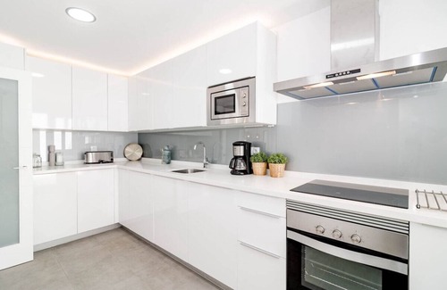 Nueva Andalucia Apartment | IVY - Scandinavian Apartment in Nueva Andalucia