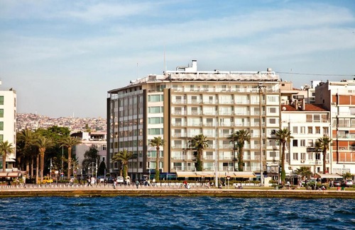 Alsancak Hotel | Izmir Palas Hotel