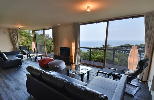 Inatori House | Izu Inatori Terrace - KANDO -