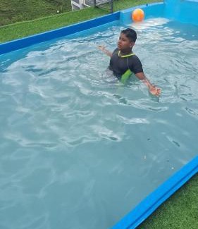 Pirmed House | Izzat Inn Pool Villa Parunthumpara