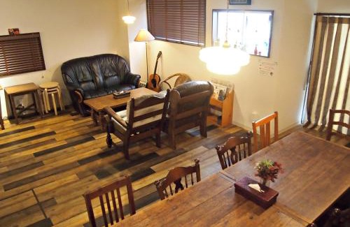 Hiroshima City Centre House | J-Hoppers Hiroshima Guesthouse