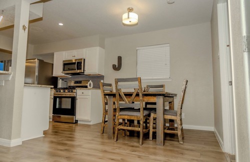 Government Hill House | J-SPOT 5 minutes away from downtown SA and River Walk