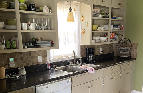 Eufaula House | J street Farm and beach house